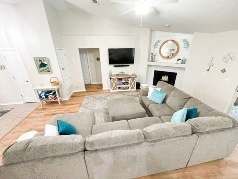 Navarre Florida Vacation Home_0002_Living-room-of-Florida-Vacation-Home-Rental-Near-Beach